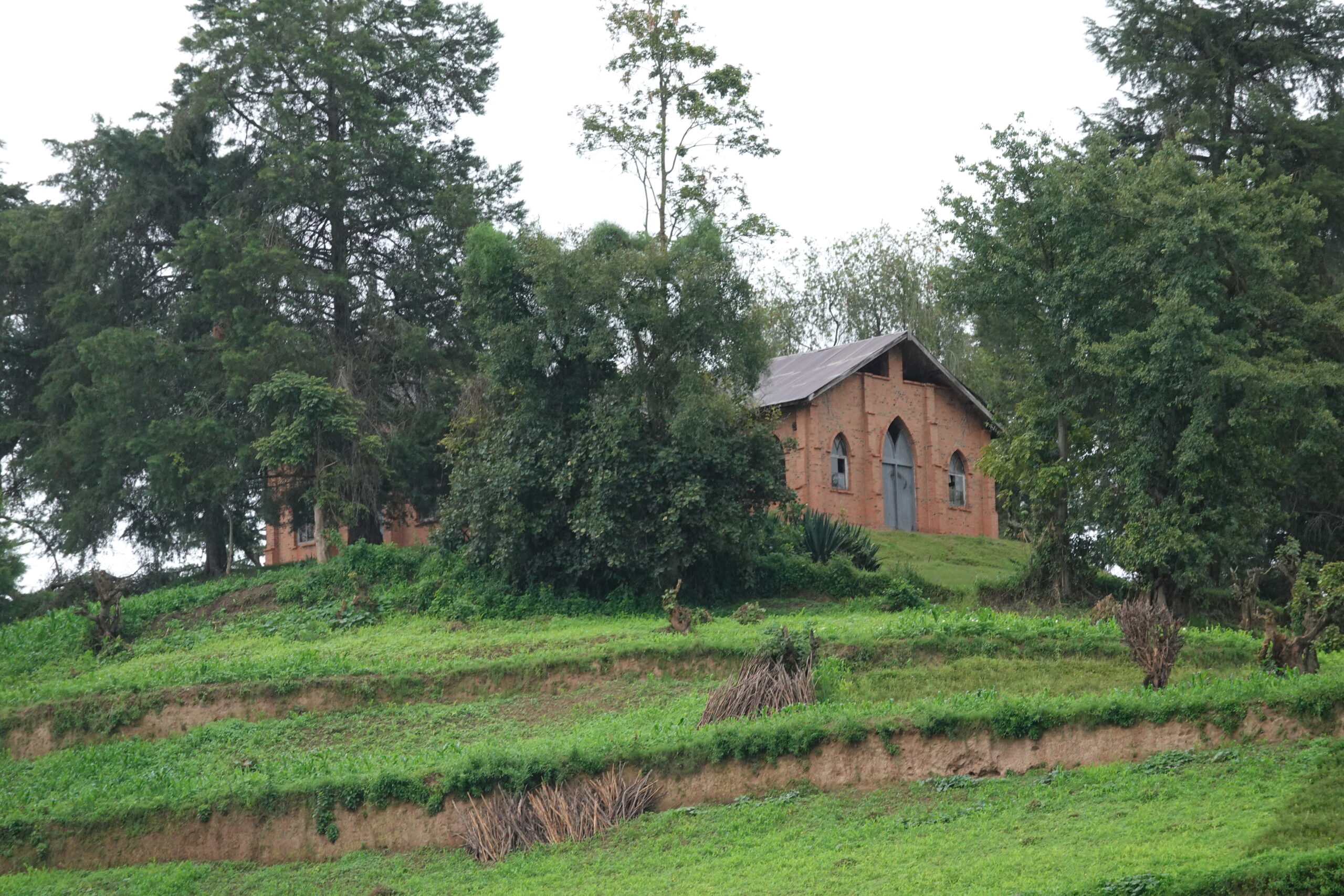 Kerkje Lake Bunyonyi