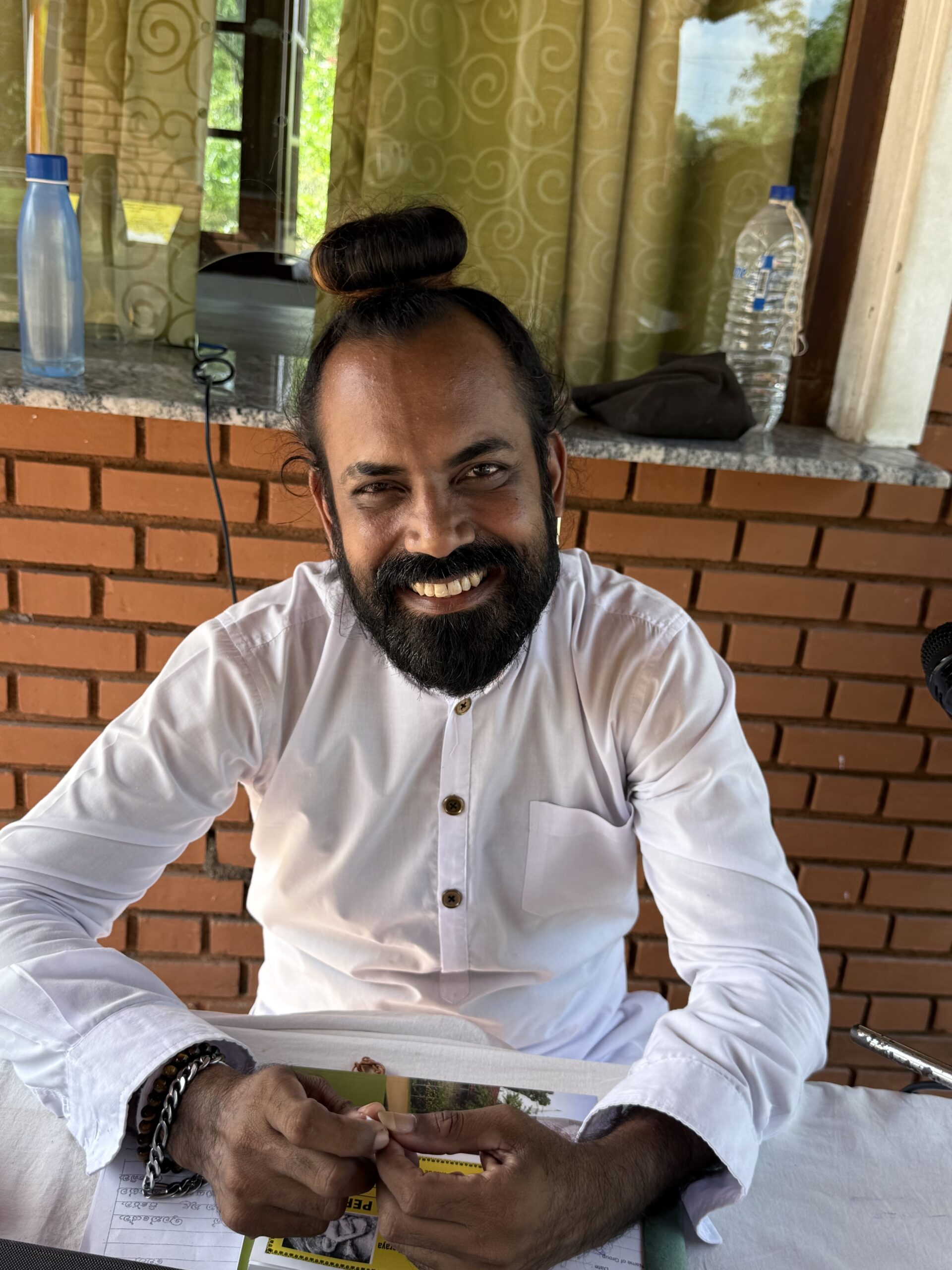 man in Sri Lanka man in Sri Lanka