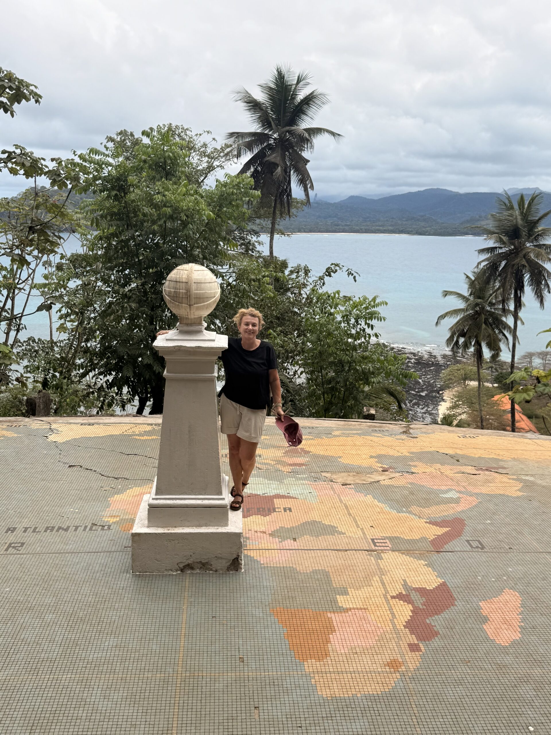 Op de evenaar in Sao Tome